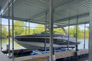 30ft Crownline Yacht For Sale