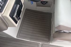 30ft Crownline Yacht For Sale