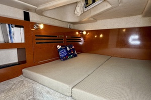 28ft Sea Ray Yacht For Sale