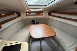 28ft Sea Ray Yacht For Sale