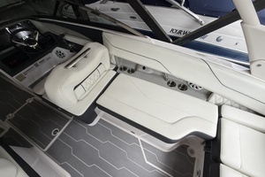 24ft Regal Yacht For Sale