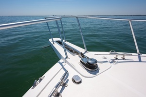 1998 Viking 47 Convertible thumbnail 27