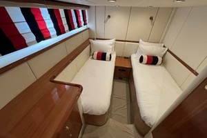 1999 Sunseeker Predator 63 thumbnail 11