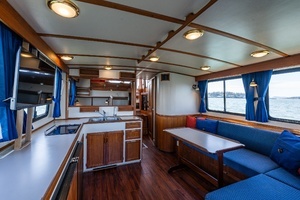 1999 Pacific Trawler 40 thumbnail 22