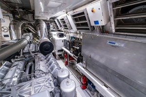 INCOGNITO 130ft Mangusta Yacht For Sale