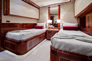 INCOGNITO 130ft Mangusta Yacht For Sale