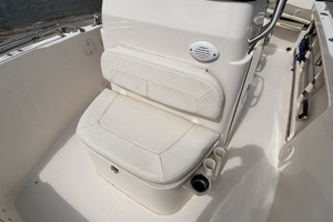 18ft Grady White Yacht For Sale