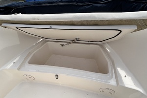 18ft Grady White Yacht For Sale