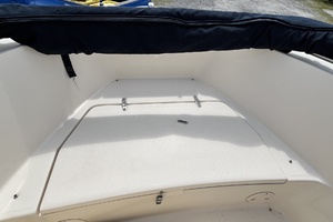18ft Grady White Yacht For Sale
