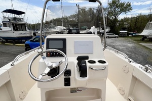 18ft Grady White Yacht For Sale