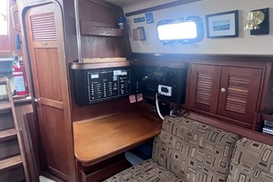 37ft Island Packet Yacht For Sale