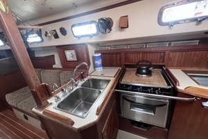 37ft Island Packet Yacht For Sale
