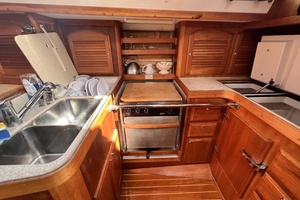 42ft Sabre Yacht For Sale