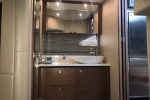2016 Sea Ray 510 SUNDANCER thumbnail 44