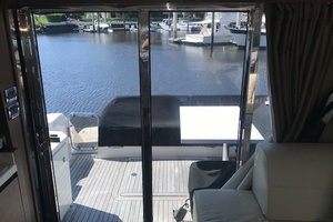 2016 Sea Ray 510 SUNDANCER thumbnail 21