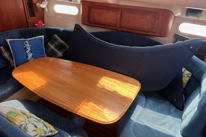 Serenity Now 43ft Hunter Yacht For Sale