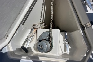 1997 Hunter 430 thumbnail 30