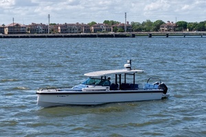 2019 Axopar 37 Sun Top thumbnail 35