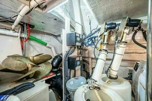 2012 Sea Ray 610 Sundancer thumbnail 50