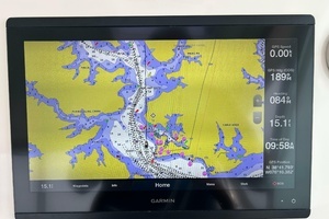 2020 Hunt Yachts Surfhunter 32 thumbnail 9