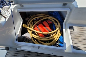 2015 Beneteau Oceanis 45 thumbnail 47