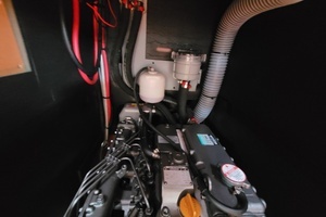 2015 Beneteau Oceanis 45 thumbnail 37