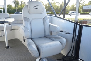 23ft Crest Yacht For Sale