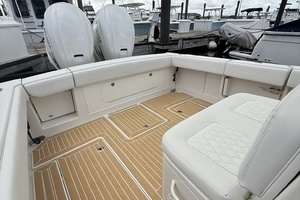 2020 Jupiter 38HFS thumbnail 21