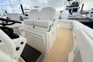 2020 Jupiter 38HFS thumbnail 10