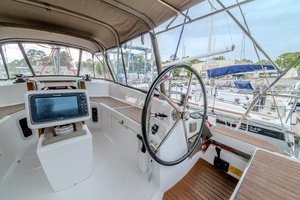2015 Jeanneau 41 DS thumbnail 11