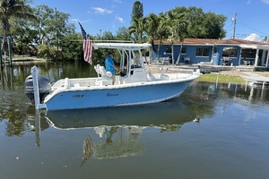22ft Sea Hunt Yacht For Sale