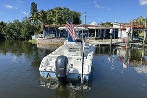 22ft Sea Hunt Yacht For Sale
