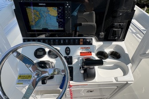 22ft Sea Hunt Yacht For Sale