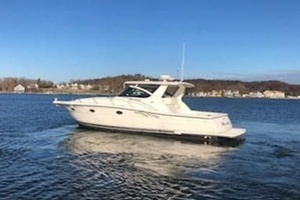 2001 Tiara Yachts 38 Open thumbnail 2