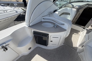 IN A MEETING 32ft Sea Ray Yacht For Sale