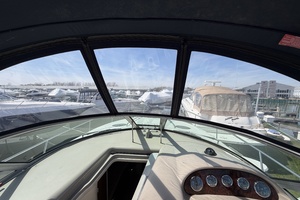 IN A MEETING 32ft Sea Ray Yacht For Sale