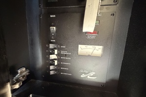 IN A MEETING 32ft Sea Ray Yacht For Sale