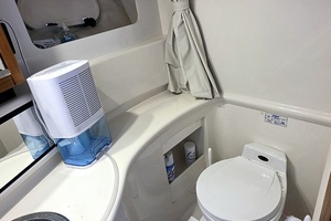 Gallivanting 40ft Bayliner Yacht For Sale