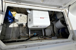 Gallivanting 40ft Bayliner Yacht For Sale