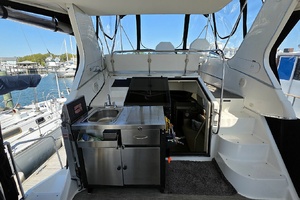 Gallivanting 40ft Bayliner Yacht For Sale