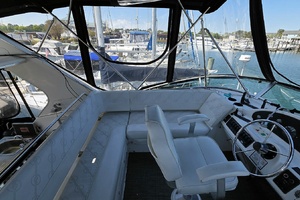 Gallivanting 40ft Bayliner Yacht For Sale