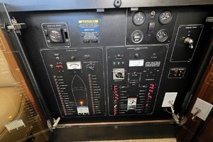 Gallivanting 40ft Bayliner Yacht For Sale