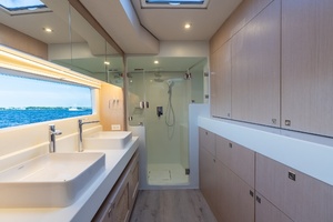 Two Oceans 555- 