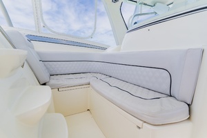 35ft Hydra Sports Yacht For Sale