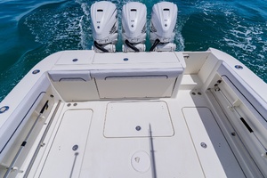 35ft Hydra Sports Yacht For Sale