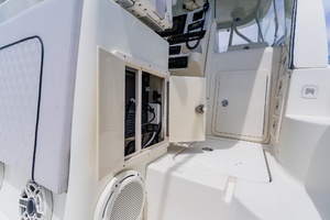 35ft Hydra Sports Yacht For Sale