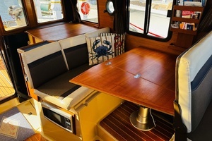 2013 Ranger Tugs R-31 thumbnail 18