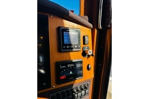 2013 Ranger Tugs R-31 thumbnail 12