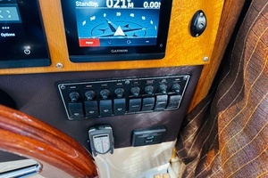 2013 Ranger Tugs R-31 thumbnail 10