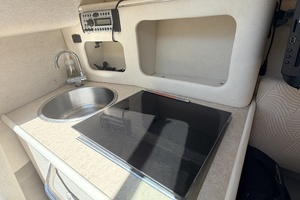 27ft Sea Ray Yacht For Sale